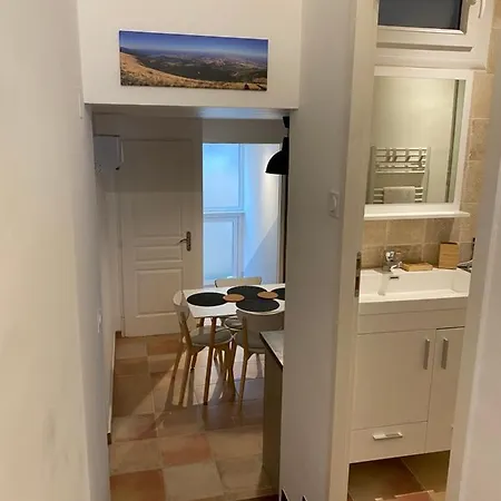 Maison De Village Au Pays Des Lavandes A